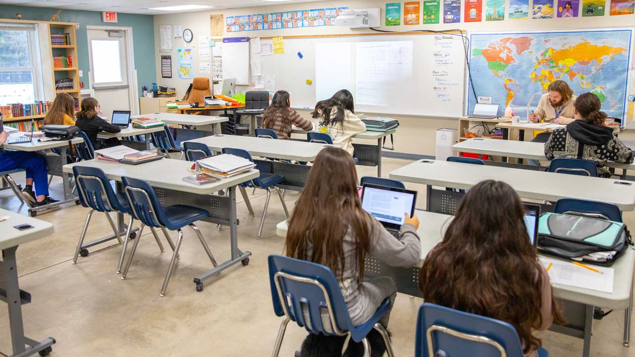 older-students-in-class